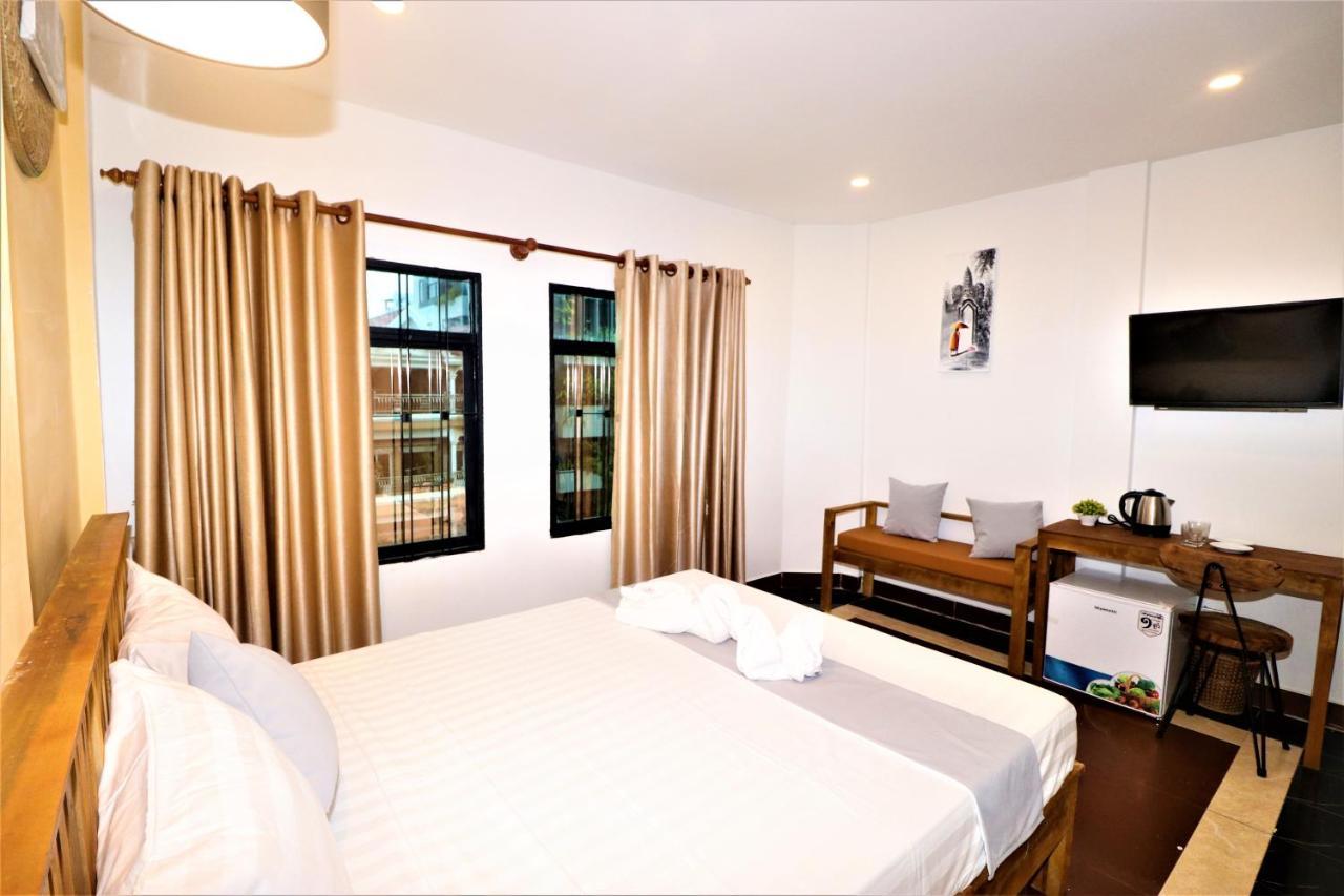 Grand Elevation Hotel Phnompen Kültér fotó