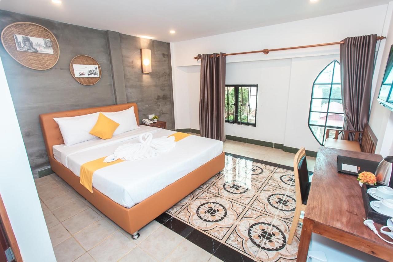 Grand Elevation Hotel Phnompen Kültér fotó