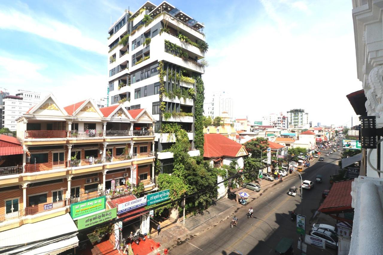 Grand Elevation Hotel Phnompen Kültér fotó